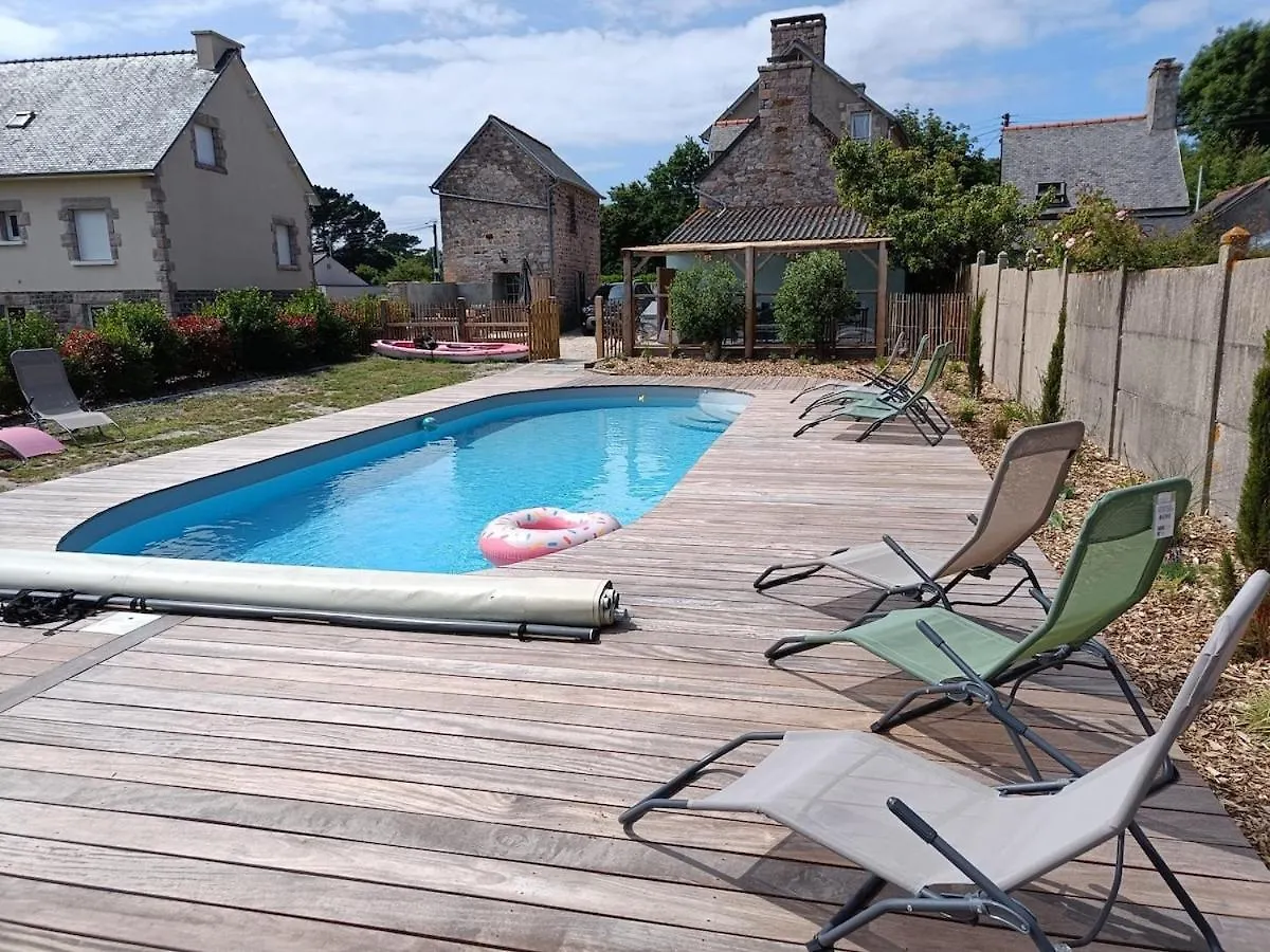 Petite Maison Bretonne 2 Personnes Acces Piscine Erquy